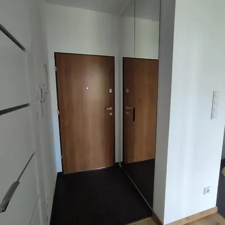 Wyposazone Na Dluzszy Pobyt - 39m2 Na Kokoryczki Apartment